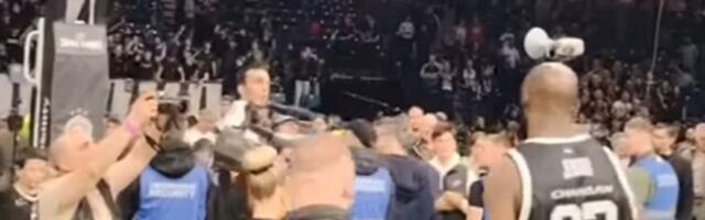 Grobari imali jasnu poruku za košarkaše Partizana posle Baskonije, jednom pesmom su prozvali Zvezdu