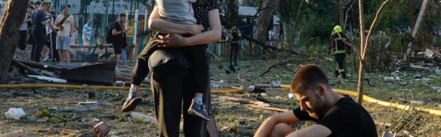 Najmanje 13 žrtava u ‘najvećem napadu’ Rusije na Kijev