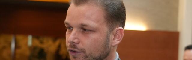 (VIDEO) Stanivuković autora "Malog princa" proglasio ruskim filozofom: Pogledajte gaf na govoru zbog kojeg mu se smeju