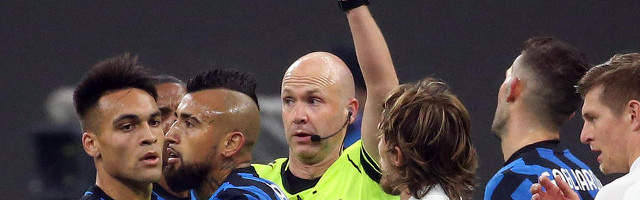 Konte gubi strpljenje za Vidala, Čileanac dobio "packu"!