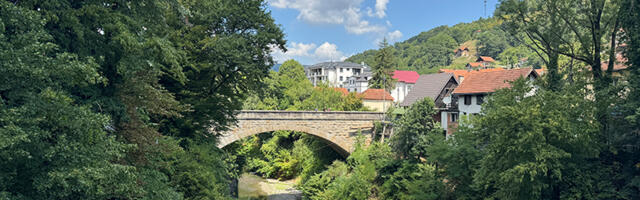 Više od veka Kamenog mosta u Ivanjici: Koštao je tadašnjih 100.000 dinara i dva ljudska života (VIDEO)
