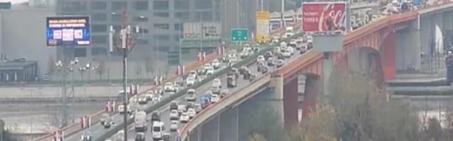 Kolaps u Beogradu od ranog jutra: Ovi delovi grada su pod užasnom gužvom, ljudi mile i KASNE NA POSAO