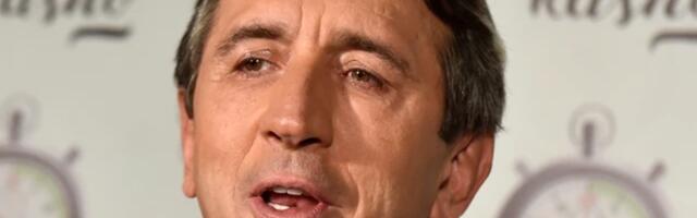 ŽIKA JAKŠIĆ JE ODRASTAO U OVOJ SKROMNOJ KUĆI U ALEKSANDROVCU, bila je sve samo ne luksuz: "Živeo je tu dok mu majka i otac nisu umrli"