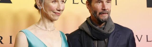 ZA NJU KAŽU DA NIJE DOVOLJNO LEPA ZA OVOG MACANA! Prozivaju je zbog SEDIH, a on je PONOSNO ŠETA