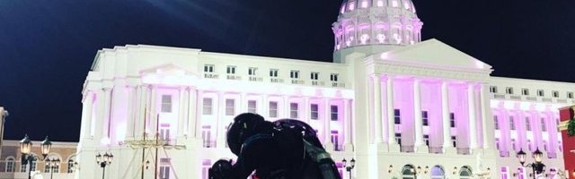 (FOTO) VEČERAS SE ON VRAĆA U ZADRUGU! Kada ga učesnici budu ugledali grebaće na kapiju da izađu iz rijalitija!