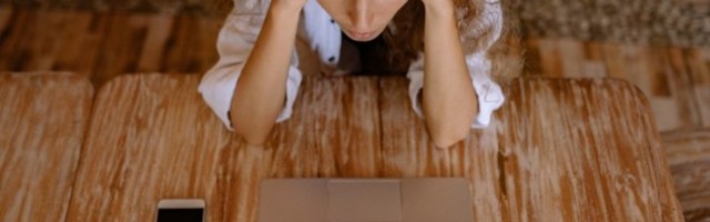 Ovo NE SMETE nikako da radite kada ste pod stresom!