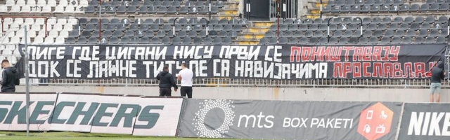 Prekid u Surdulici zbog navijačkog transparenta