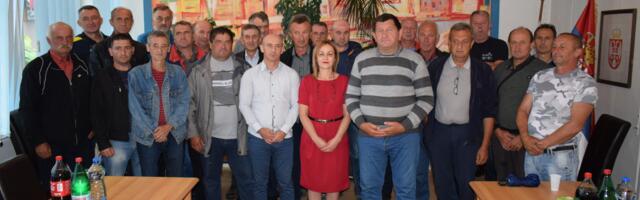 Kosjerić uručio boračke legitimacije priznanja veteranima ratova devedesetih