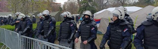 Država povećava plate policiji