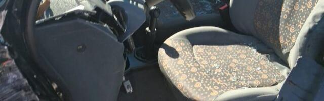 Jeziv snimak saobraćajke kod Novog Pazara: Autobil se prevrće nakon sudara i klizi METAR OD AMBISA