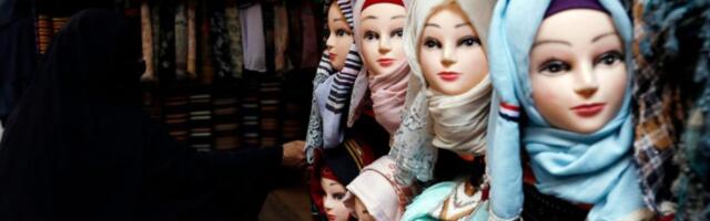 Ova evropska zemlja zabranila učenicama pokrivanje glave maramom