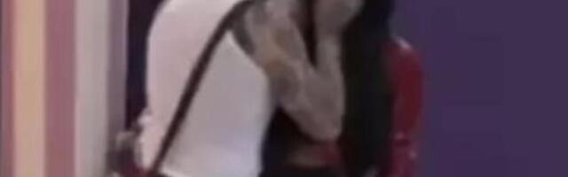 SVI ČEKAJU AKCIJU! Palo jako razmenjivanje intime, kamera snimila Maju i Filipa u zanosu, PLJUŠTI NA SVE STRANE