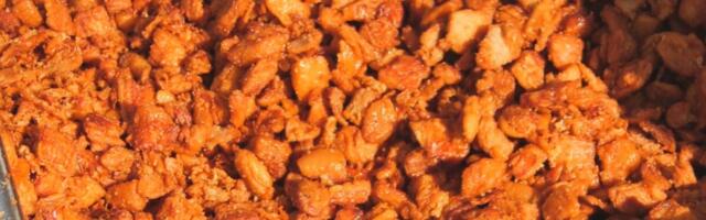 Kilogram kulena i slanine preko 2.000, a čvarci samo poskupljuju: Evo kakve su cene mesa pred Novu godinu i Božić