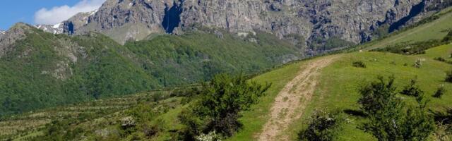 Raj za oči i dušu, ušukano na obronciam Stare planine: Retko ko zna za ovaj skriveni biser u Srbiji, prava lepota