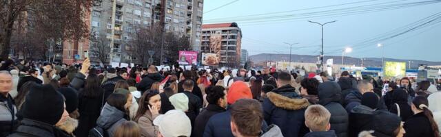 Arhiv javnih skupova: Koliko ljudi je bilo na skupu u Nišu, protest na Slaviji najveći ikad održan u Srbiji
