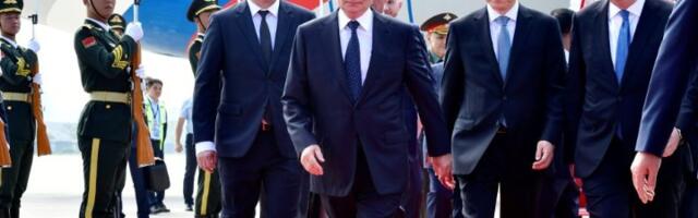 Putin stigao u Peking: Pogledajte kako je dočekan (VIDEO)