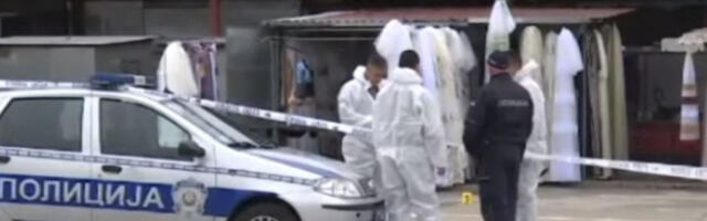 JEZIVE SCENE ISPRED RESTORANA U SUBOTICI! Muškarcu odgrizao deo lica, povređen i policajac!