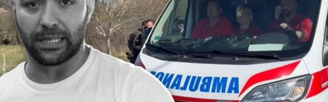 HITNA POMOĆ ISPRED KUĆE DARKA LAZIĆA - ALARMANTNO STANJE NEPOSREDNO PRED DRAGANOVU SAHRANU : Odmah napravljen prolaz! (VIDEO)