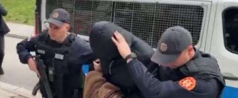 ACO ĐUKANOVIĆ PONOVO PRIVEDEN! Milov brat pred sudijom u Osnovnom sudu u Nikšiću