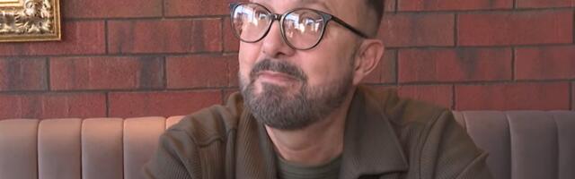 "ŠTA TI GLUMIŠ LUDILO?!" Voditelj imao ŽESTOKI SUKOB sa Sašom Popovićem zbog ove pevačice - jedna stvar ga umalo koštala karijere: "Čekali su me u garaži"