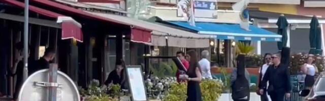 EKSKLUZIVNO: USNMILI SMO DŽIPSI KINGS KAKO STIŽE NA SVEČANU VEČERU MILIONERA I MELINE GALIĆ! Sve se dešava na Azurnoj obali, a jedan detalj ŠOKIRA (FOTO+VIDEO)