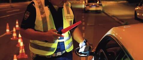 SAOBRAĆAJNA POLICIJA IMALA PUNE RUKE POSLA! U borskom okrugu 4 vozača isključena iz saobraćaja zbog vožnje u pijanom i drogiranom stanju!