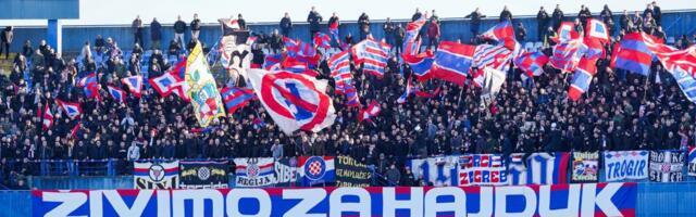 TORCIDA ZAPALILA MAKSIMIR ZBOG PARTIZANA: Hajdukovi navijači diverzijom naparavili potpuni haos, Bed Blu Bojsi ih provocirali...