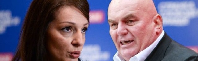 ČAK 393 ŽENE ZAPOSLENE U JAVNOM SEKTORU U JAGODINI PODNELE KRIVIČNU PRIJAVU PROTIV MARINIKE TEPIĆ