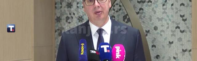 Vučić se izvinio studentima zbog uvreda