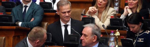 (VIDEO) Šok priznanje u Skupštini: Đilas stoji iza "studentskih" lista