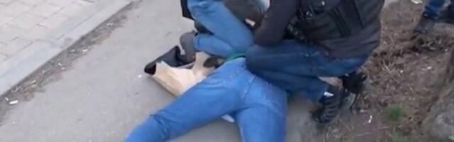 VELIKA ZAPLENA ORUŽJA U VRNJAČKOJ BANJI! Policija oduzela čitav arsenal oružja - automatska puška, RUČNE BOMBE, i preko 1000 metaka!