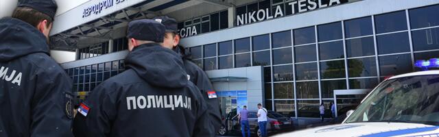 HAOS NA BEOGRADSKOM AERODROMU! Pur penom onesposobio rampe!