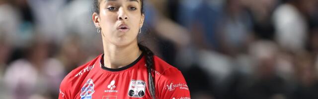 Mama joj je Mitovčanka, tata iz Londona, opet je bila kreatorka jednog od najvećih preokreta u srpskoj odbojci