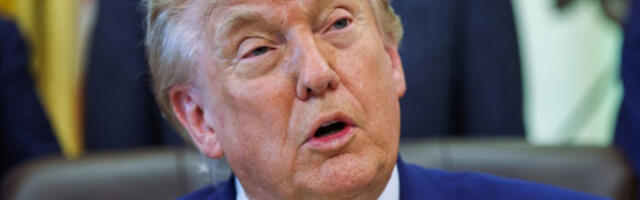 Трамп тражи кандидата за директора Националне обавештајне службе