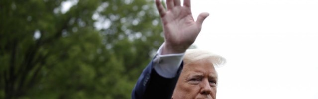 OBZNANIO CELOJ AMERICI: Tramp se oseća loše!
