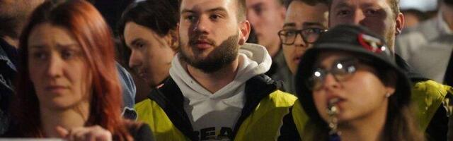 PROTESTI U ISTOM DANU U ČETIRI ZEMLJE! EU finansira demonstracije da slomi otpor suverenih država?!