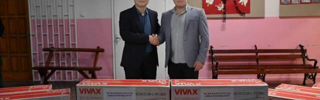 DONACIJA “POWER CHINA” DECI SURČINA! Kineska kompanija obradovala đake!