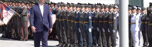 NIKO NEĆE IMATI SNAGE DA NAPADNE SRBIJU Uskoro važan sastanak u vezi s vojskom