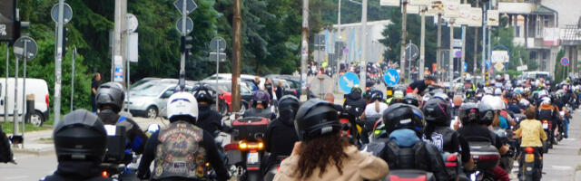 ČETIRI DANA BAJKERSKE GRMLJAVINE U LOZNICI: "Bratijanje" okupilo više od 1.300 motora, defile i svirke zatresli grad (FOTO)