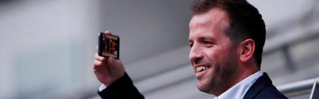 Izlazim iz studija ako uporedite Vernera i Van Persija: On samo spusti glavu i trči kao konj