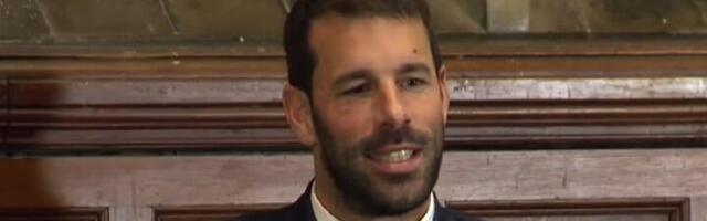 Rud van Nistelroj napustio Mančester junajted