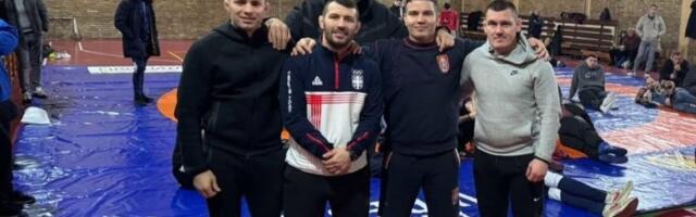 Rvači oslabljeni u Bratislavi? Komarov pod znakom pitanja