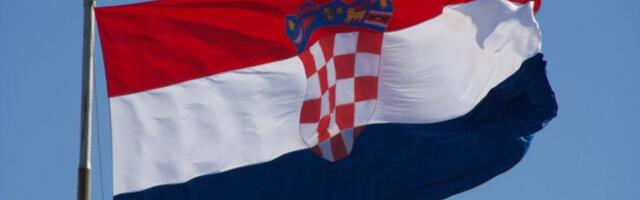 OVO IMA SAMO U HRVATSKOJ: Gazda prvoligaša usred sezone otpustio trenera i ceo prvi tim!