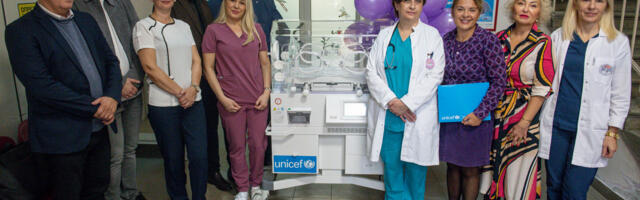 UNICEF i Vojput doo donirali inkubator Opštoj bolnici Sombor: Partnerstvo koje jača kvalitet neonatalne zaštite širom Srbija