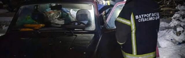 Porodica kod Kladova ostala zavejana! Morali HITNO da reaguju vatrogasci: Skliznuli sa puta, pa usledio HOROR