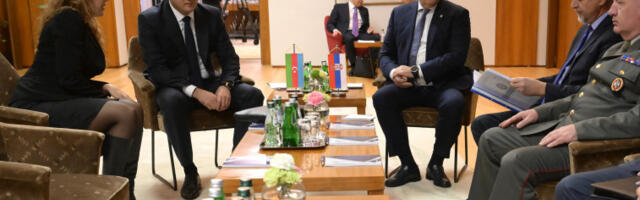 Гашић са замеником министра одбране Азербејџана о унапређењу сарадње