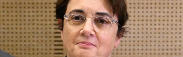 Direktorka Luvra podnela ostavku posle pljačke nakita u tom muzeju