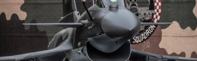 Пакистански J-10C наводно декласирао катарске „јурофајтере” на вежби