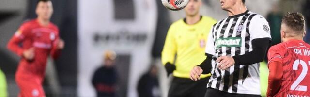 Partizan nastavio da prosipa bodove! IMT se častio u Humskoj (FOTO/VIDEO)