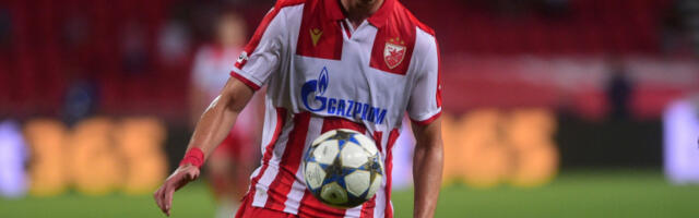 NIJE ON NIKAKAV IGRAČ ZA BUDUĆNOST, VEĆ... Kakve reči trenera "trešnjica" o bivšem fudbaleru Zvezde